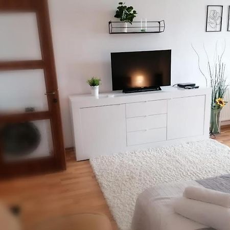 Nexus Studio Deluxe Csíkszereda Kültér fotó